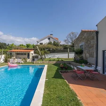 Dom wakacyjny Casa De S. Paio - 3 Bedroom W/ Pool & Garden *
