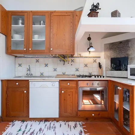 Casa De S. Paio - 3 Bedroom W/ Pool & Garden Holiday home Braga